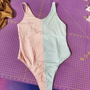 Color block swimsuit